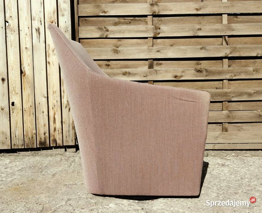 Fotel Profim CHIC 10FU obrotowy