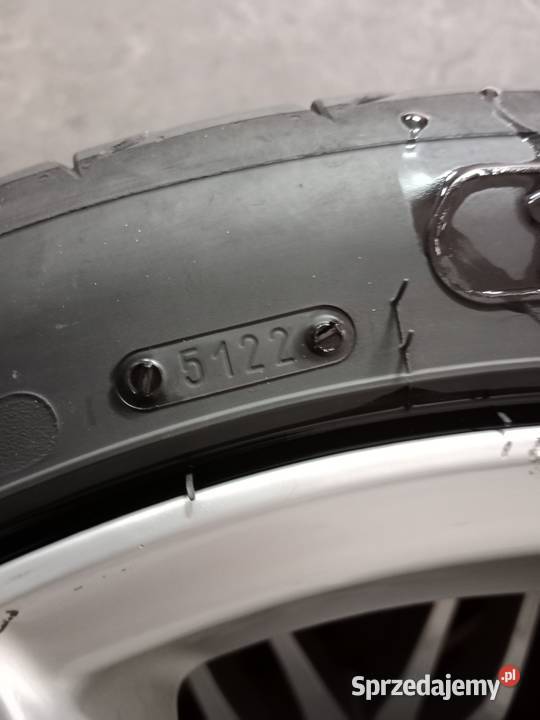 Felgi Audi RS4 r19 z oponami Letnimi