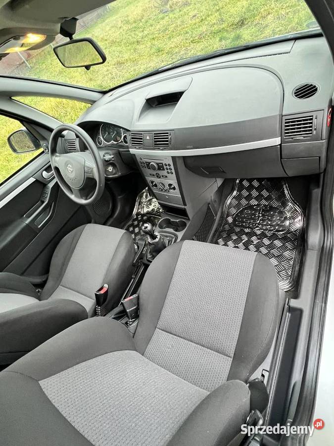 Opel Meriva 16 bezwypadek Rok produkcji 2004