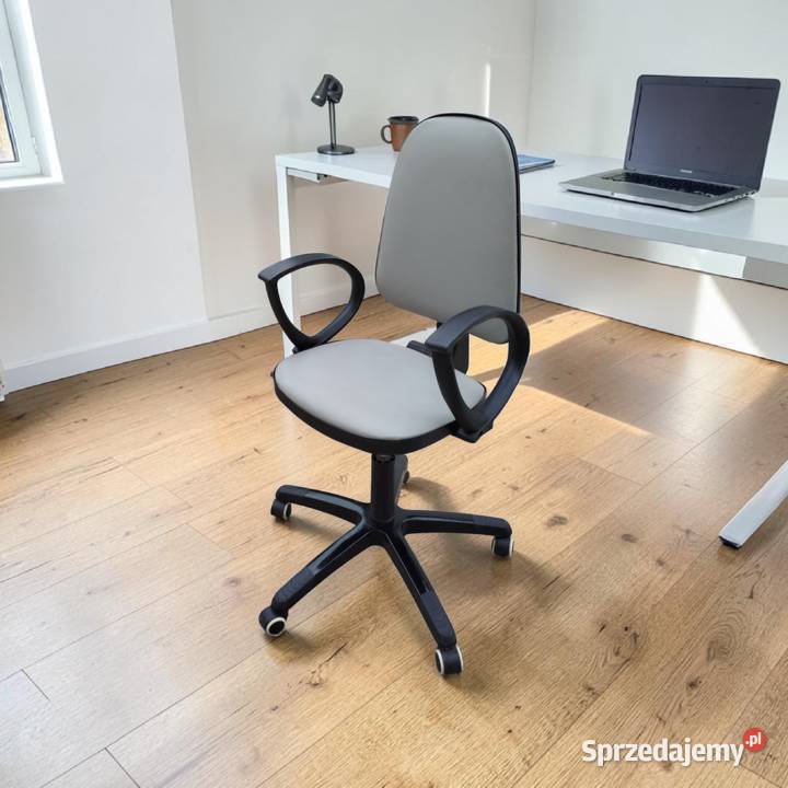 Fotel biurowy obrotowy Opole sprzedam