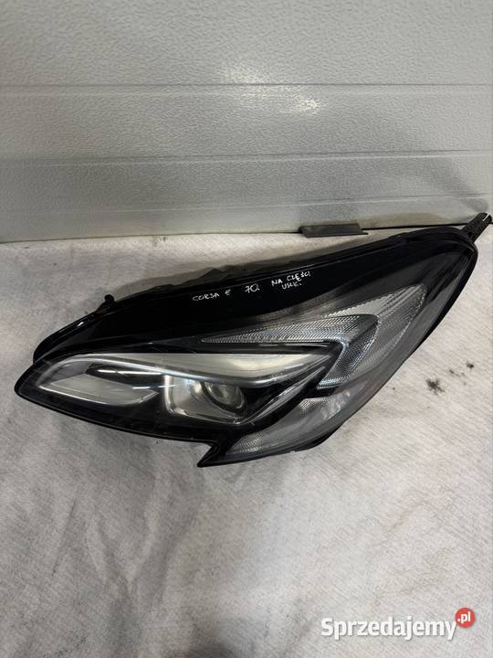 Lampa lewy przód Bixenon Opel Corsa E Lampy przednie Jasienica