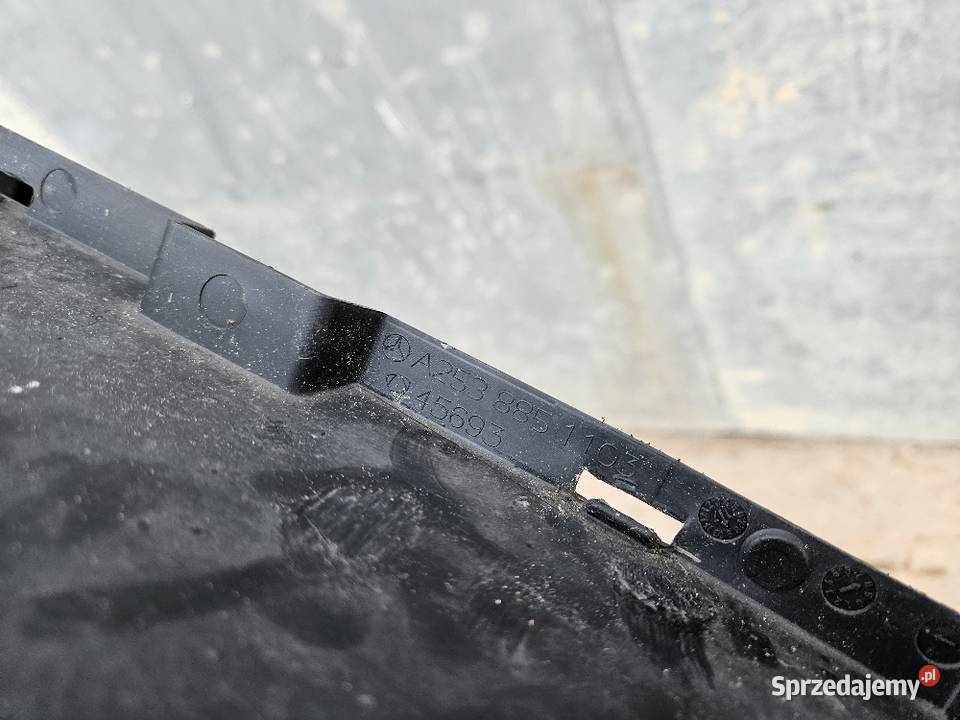 MERCEDES GLC W253 WSPORNIK ZDERZAKA PRZÓD Międzychód