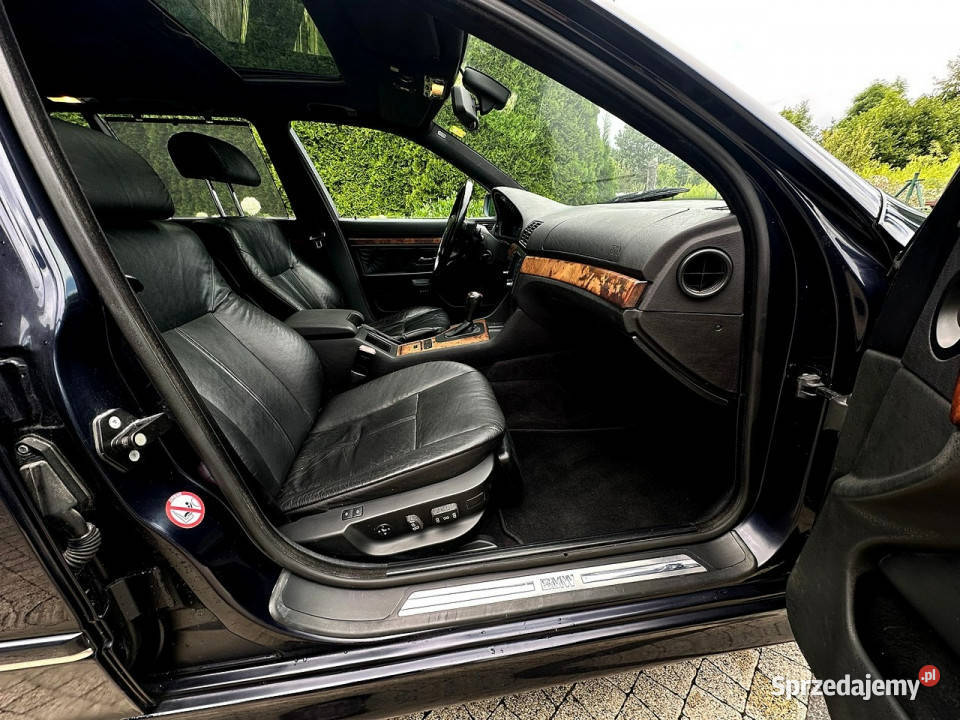BMW 540 BMW 540i e39 Touring V8 285 Pełne Lift
