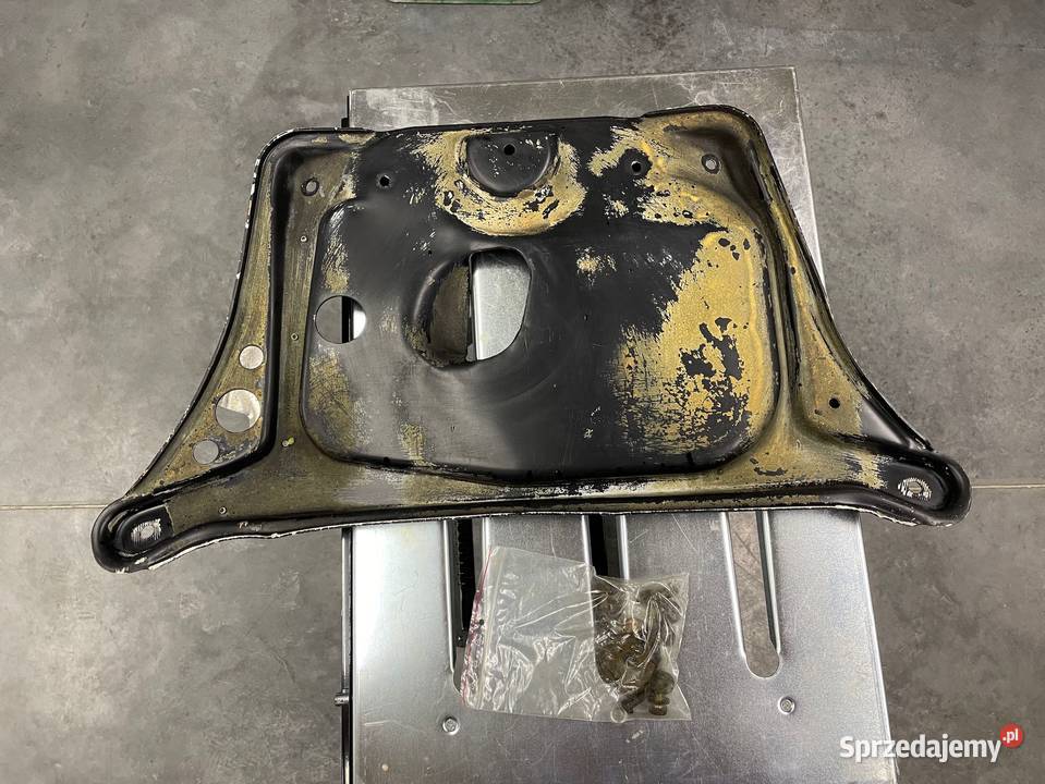 BMW E36 coupe i cabrio Z3 belka poprzeczna Chojnice