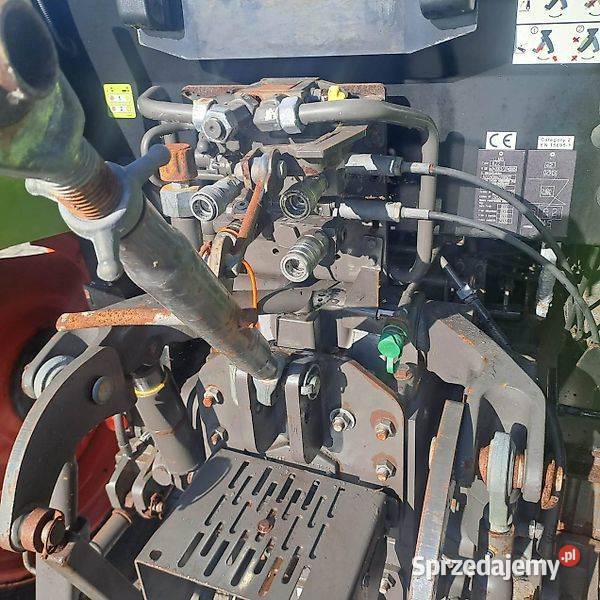 ciągnik Claas Axos 330 Różyny sprzedam