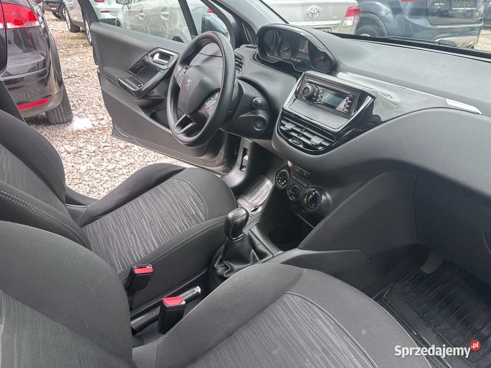 Peugeot 208 Salon Polska bluetooth 208
