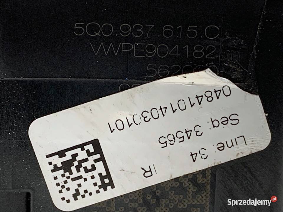 SKRZYNKA BEZPIECZNIKÓW VW PASSAT B8 Kombi 20 150 sprzedam