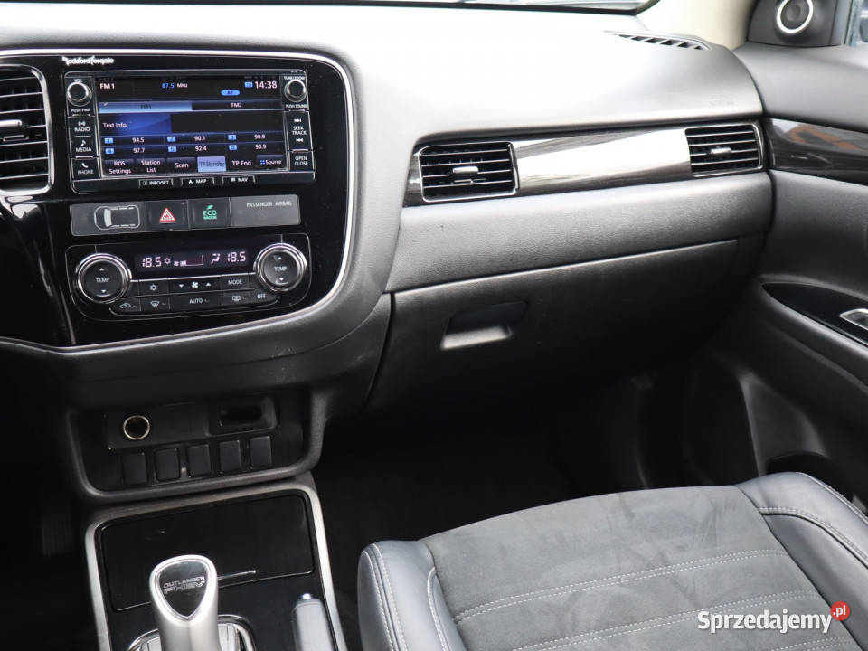 Mitsubishi Outlander 20 PHEV czujnik parkowania Piaseczno sprzedam