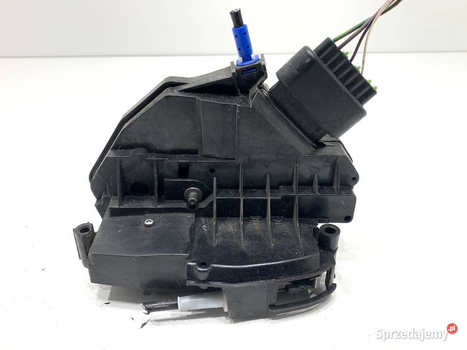 ZAMEK DRZWI PRAWY PRZÓD FORD FIESTA MK7