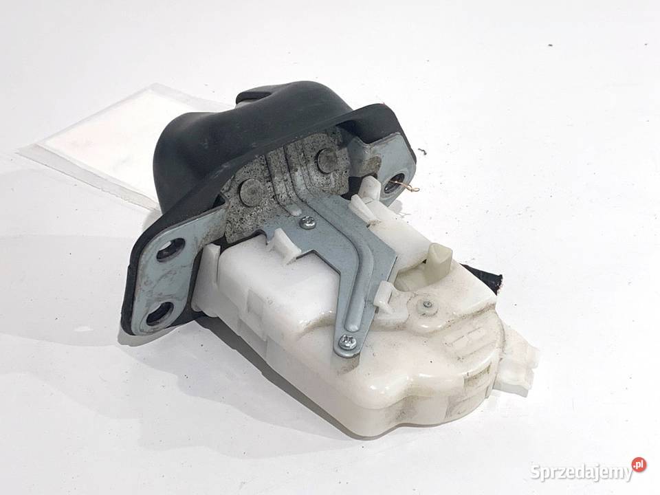 ZAMEK KLAPY TYŁ NISSAN NOTE E11 Hatchback 0513 osobowe
