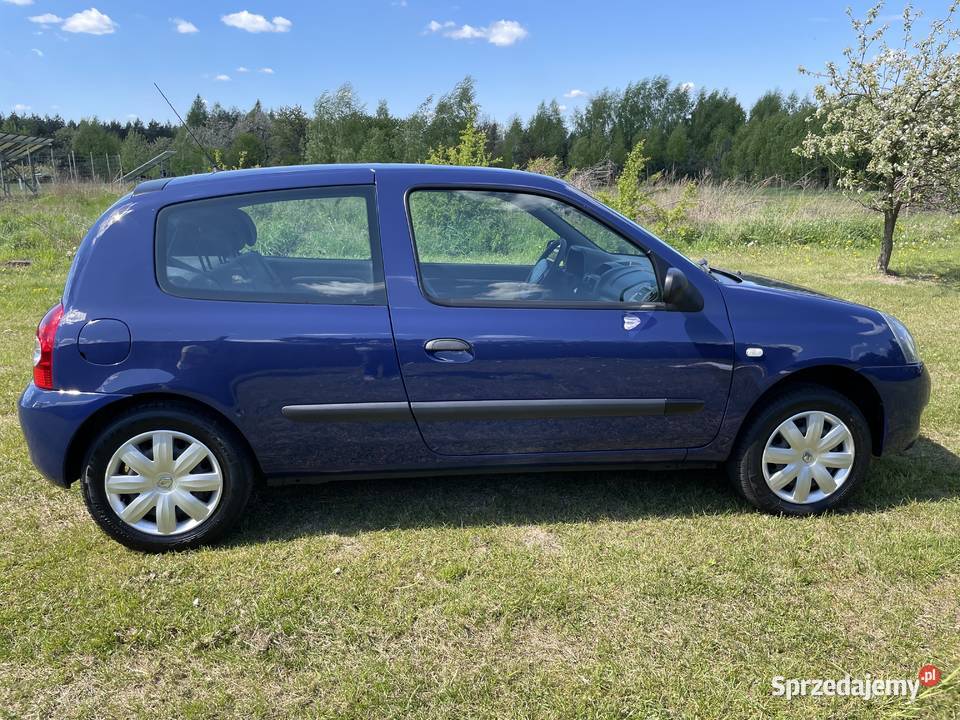 ŚLICZNE CLIO 12b KLIMA Łask