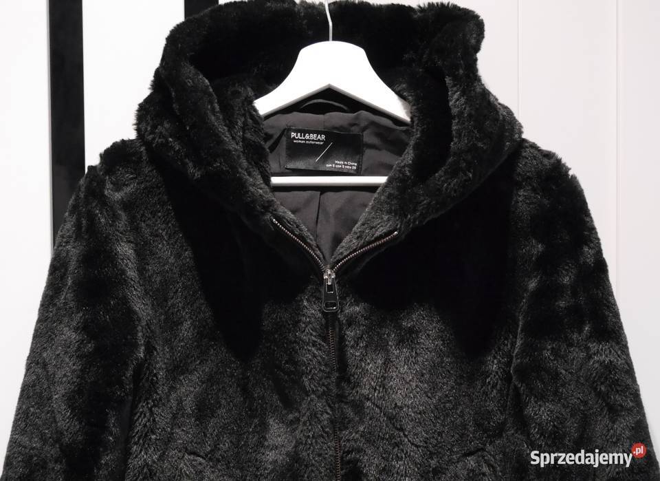 Pull Bear rewelacyjne krótkie futerko 36 S czarny Wrocław sprzedam