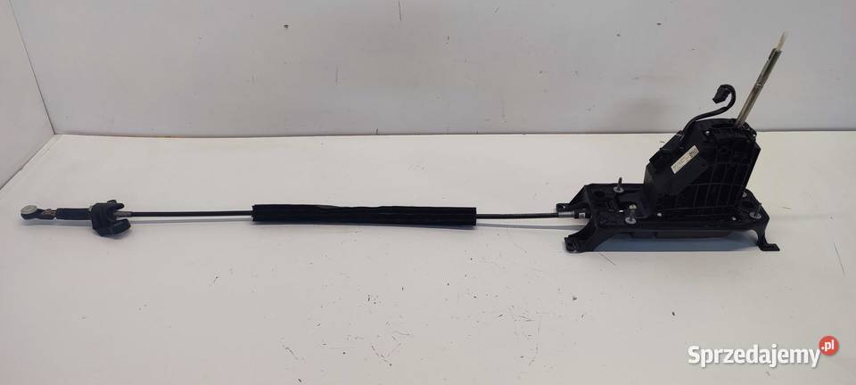 VW TIGUAN II WYBIERAK BIEGÓW 5QF713025K