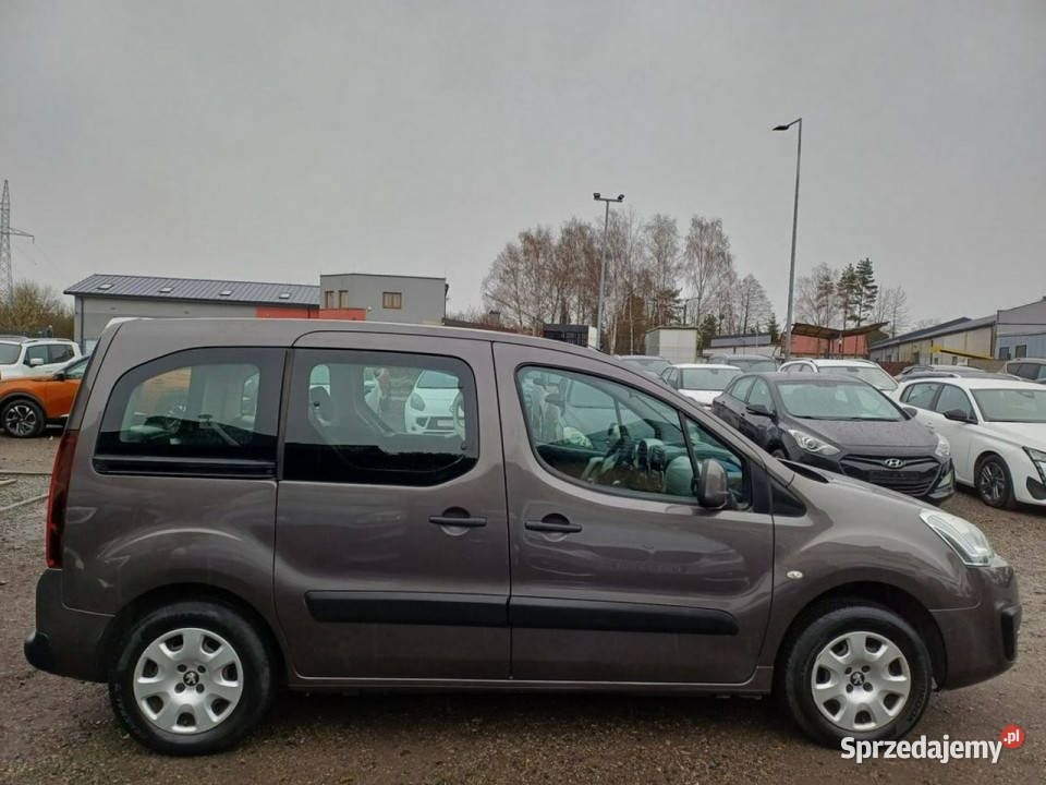 Peugeot Partner 1 wł Serwis Bezwypadkowy Klima światła do jazdy dziennej Chrzanów sprzedam