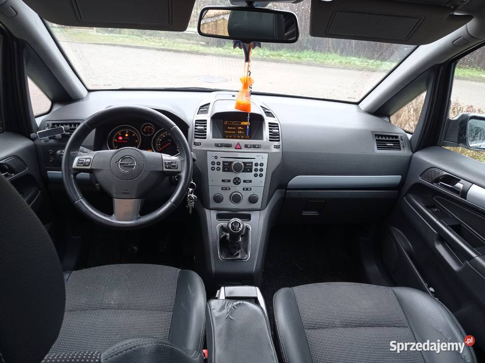 Opel Zafira B 19cdti 120 7osób panorama hak Rok produkcji 2006
