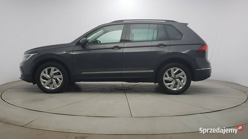 Volkswagen Tiguan 20 TDI SCR 4Mot Life DSG Z światła do jazdy dziennej Warszawa sprzedam