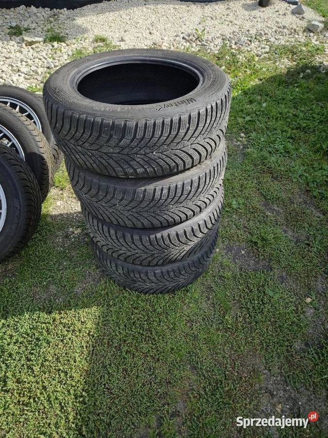 Opony zimowe 16 20555 Continental Samochodowe Dąbrowa Zielona sprzedam