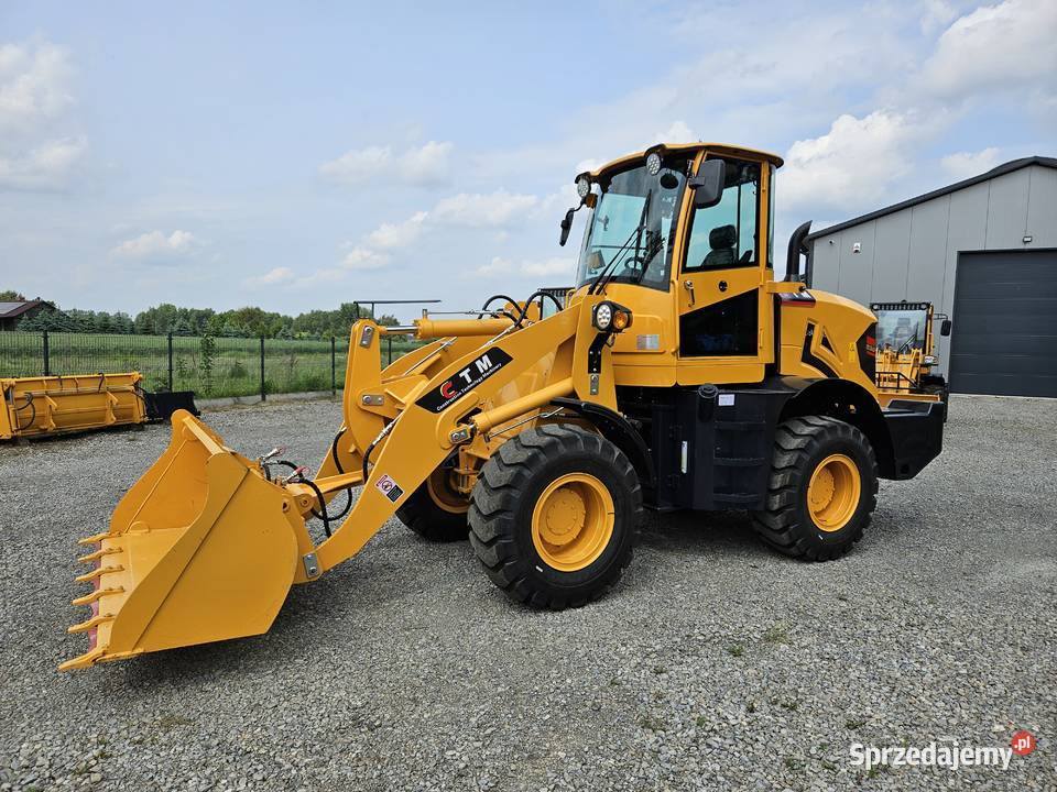 CTM 930 nowa ładowarka kołowa CTM 90 5000 Parczew