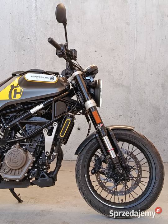 Husqvarna Svartpilen 125 2021r serwisie nieuszkodzony Łódź