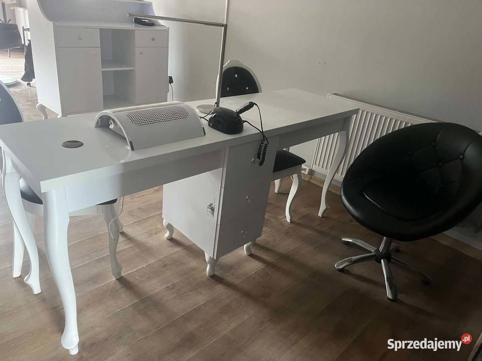 Zestaw mebli do salonu kosmetycznego studia małopolskie
