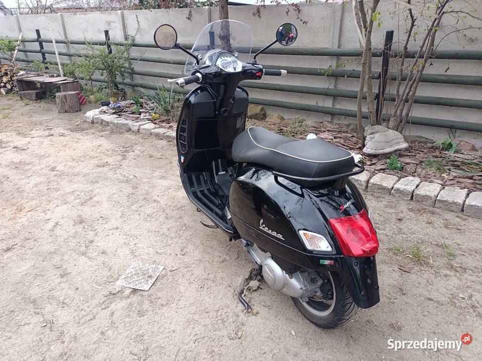 Piaggio vespa GTS super 300 Krotoszyn
