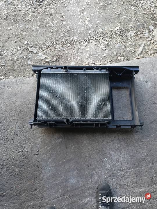 Pas przedni Citroen C4 z chłodnicą Radomsko sprzedam