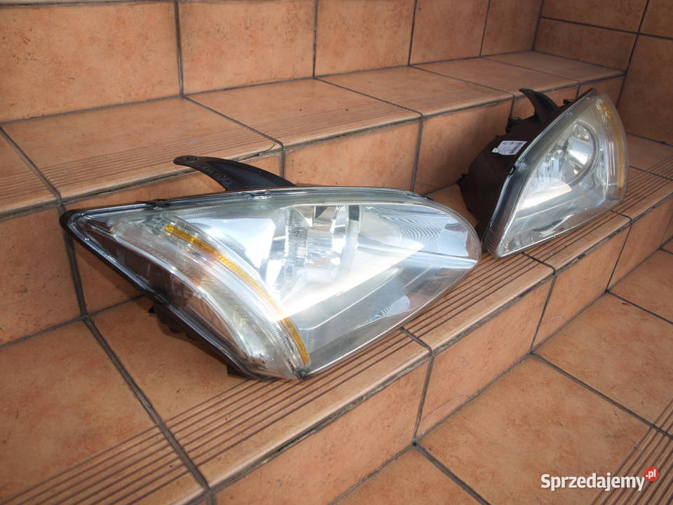 Ford Focus Mk2 lampy przód zwykłe 2004 2008r osobowe Kalisz sprzedam