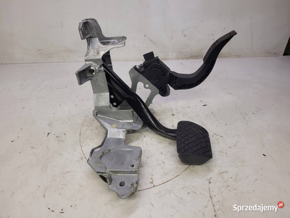PEDAŁY STELAŻ PEDAŁÓW AUDI A4 B9 A5 8W 8W1723117 Przystajń sprzedam