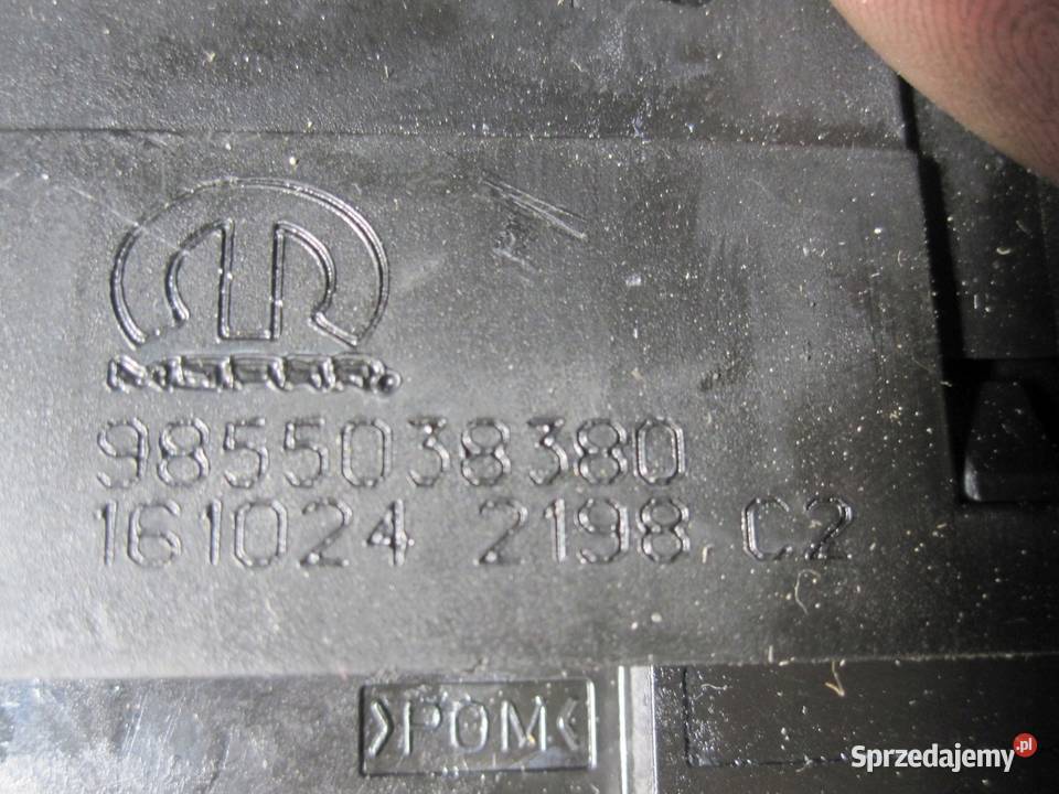 JEEP AVENGER 25r zamek klapy tył 9855038380 Części samochodowe Kielce