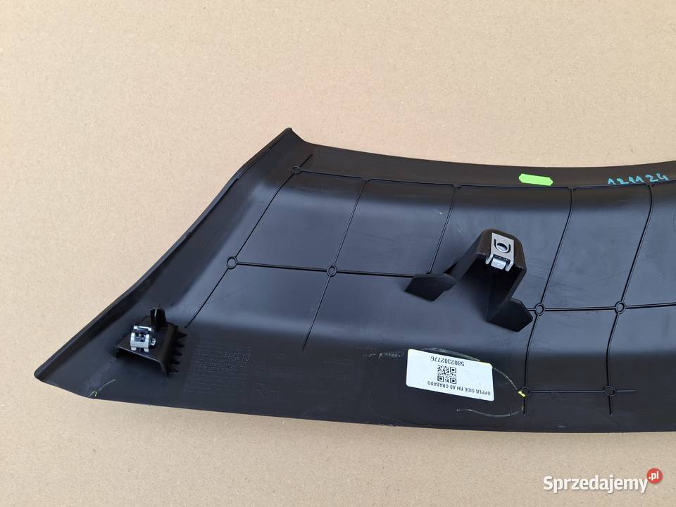 IVECO SWAY NAKŁADKA LAMPY REFLEKTORA MASKOWNICA Bieleń