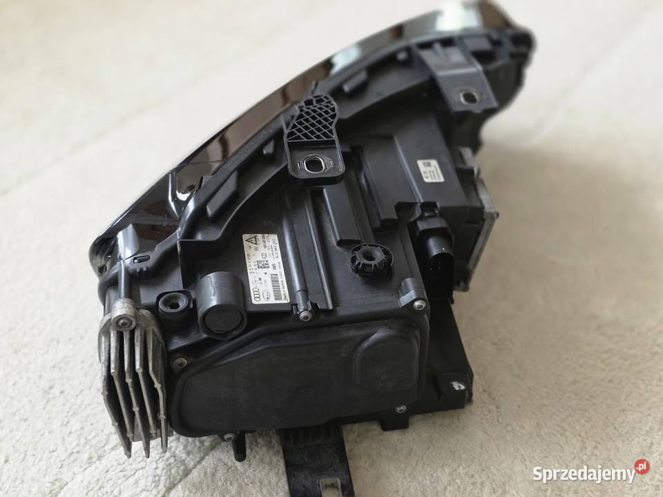 Audi Q3 8U lampa full led lewa Kielce