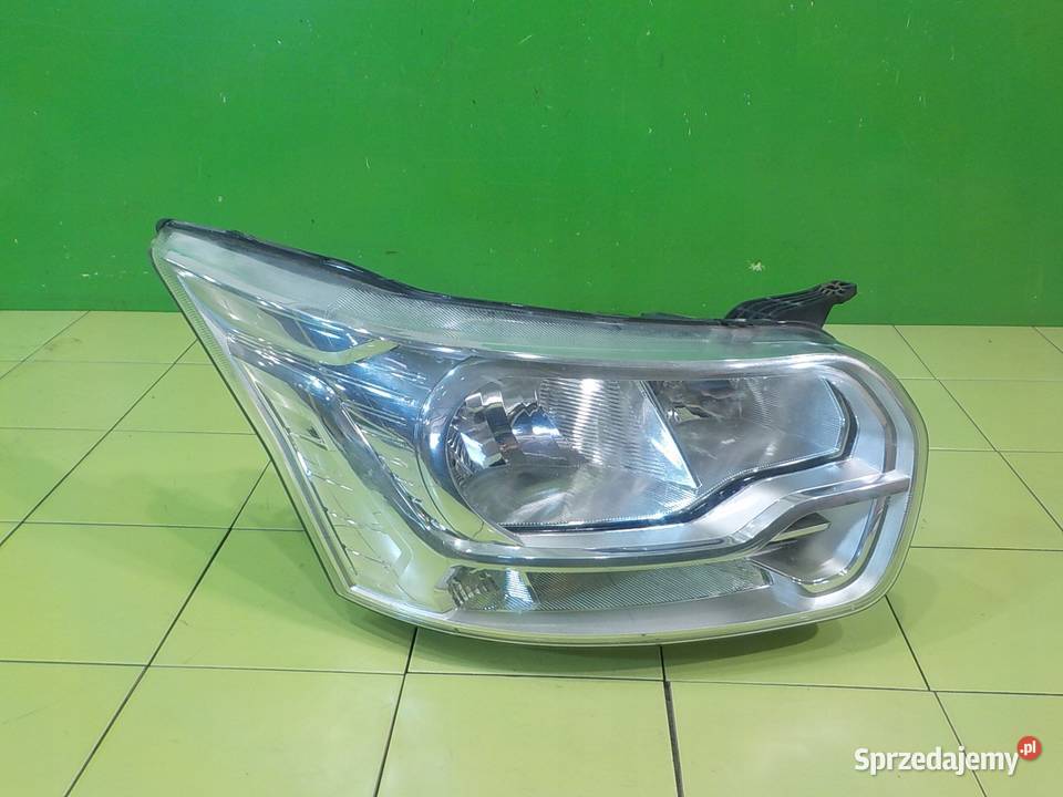 FORD TRANSIT MK8 VIII 22 TDCI 15r lampa prawa Suków