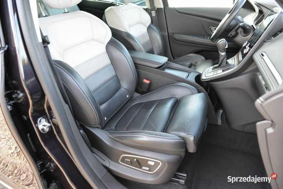 Renault Scenic 13TCe 160 Initiale Paris BOSE