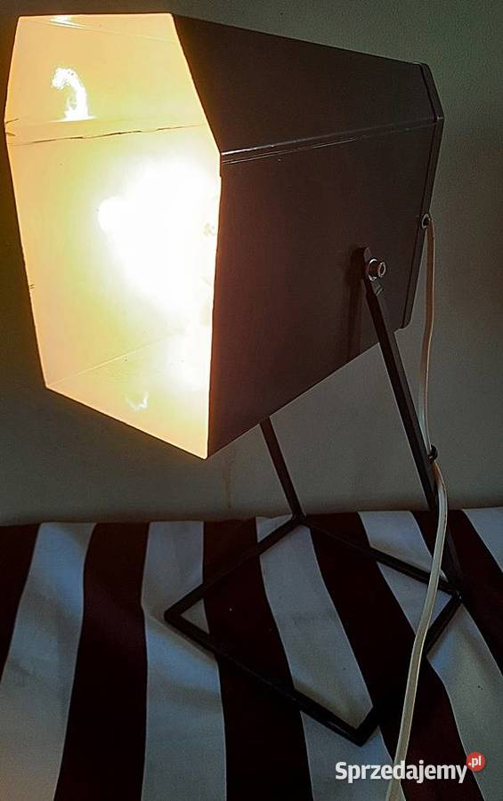 Lampa na biurko 2 projekt kreatywny Pozostałe Ostrów Wielkopolski sprzedam