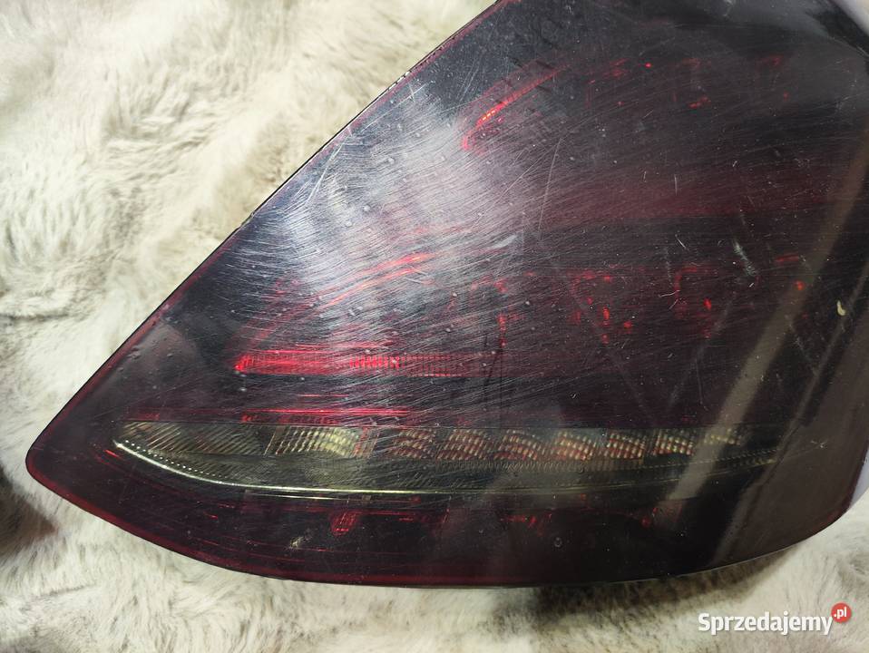 Lampy tył Mercedes Benz C W205 2016r Ruda Śląska