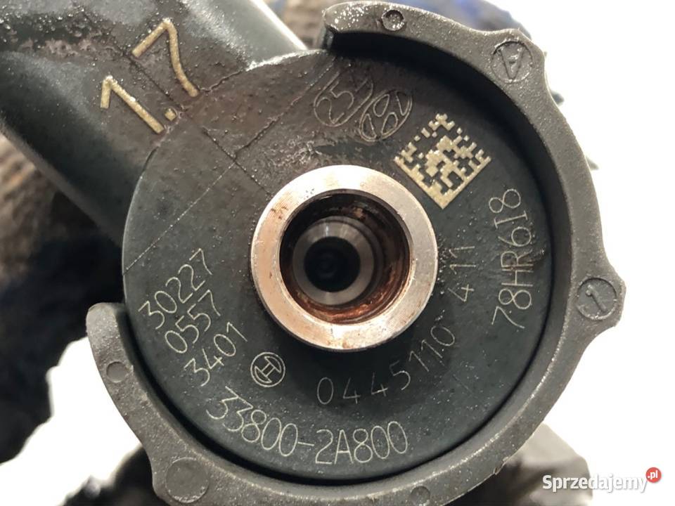 WTRYSKIWACZE KOMPLET HYUNDAI i40 0445110411 17 osobowe Motoryzacja