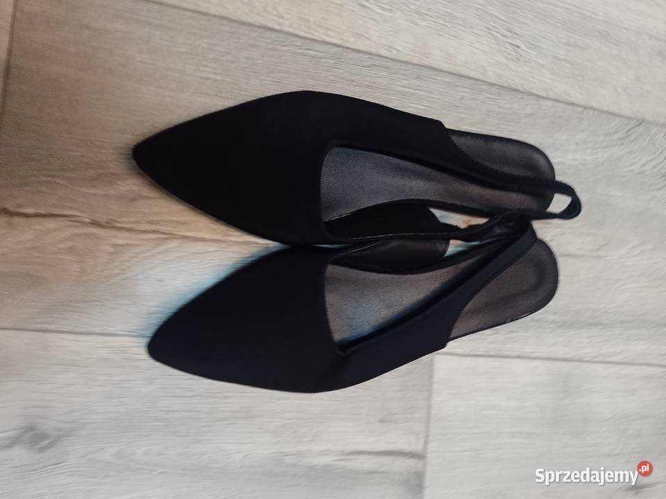 4041 Czarne baleriny wieczorowe z odkrytą piętą Kraków