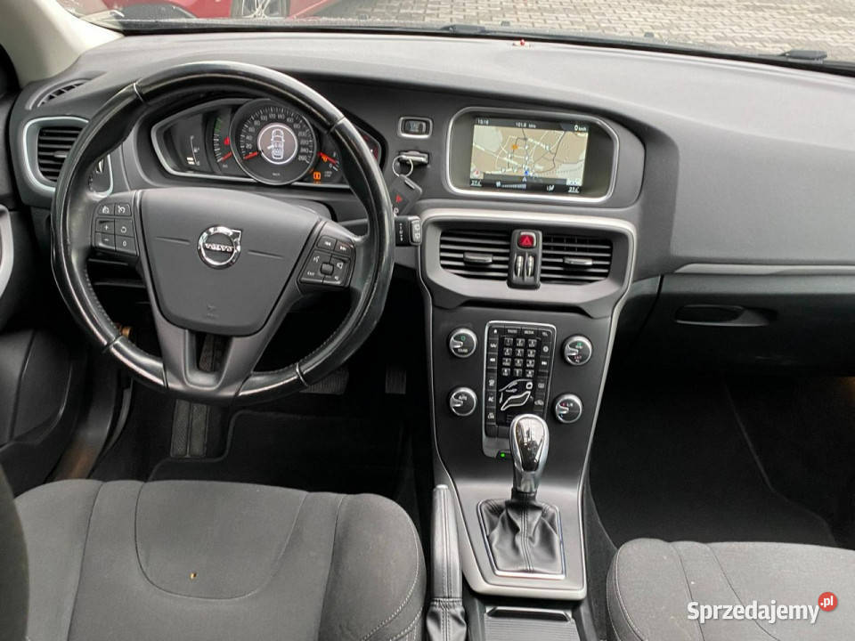 Volvo V40 navi AUTOMAT bixenon multifunkcja cz czujnik parkowania Żory sprzedam