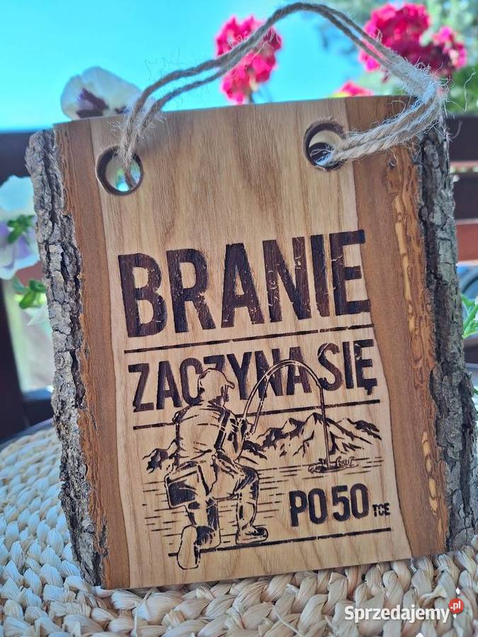 Deseczka z grawerem na urodziny podkarpackie Strzyżów