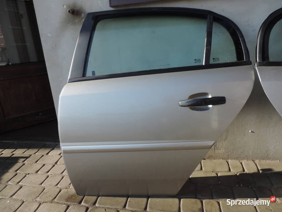DRZWI LEWY TYŁ OPEL VECTRA C SEDAN Z158