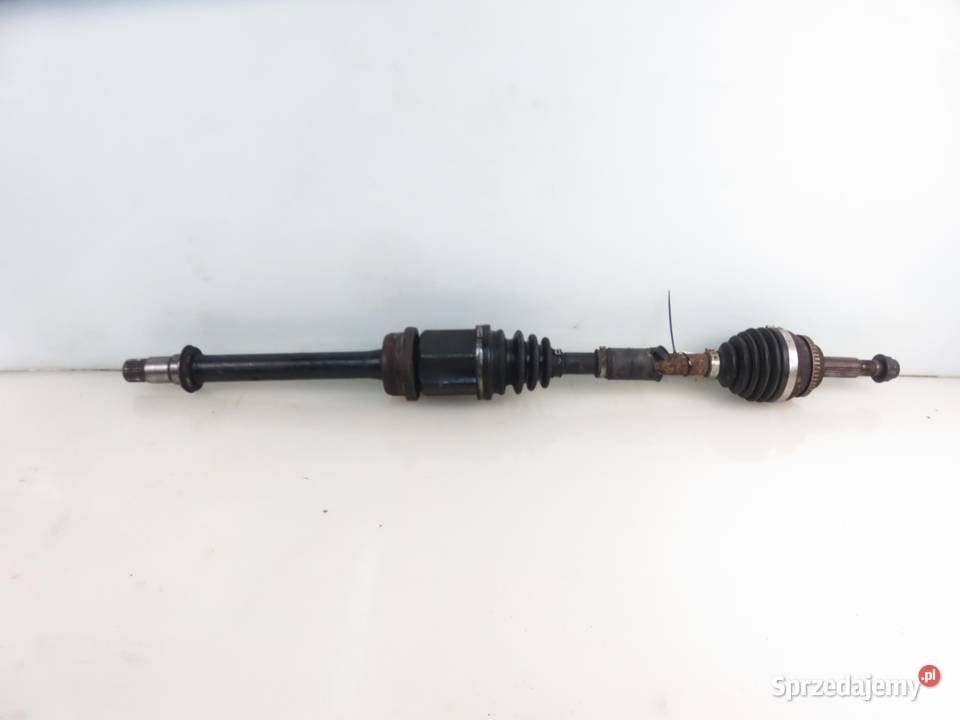 PÓŁOŚ PRAWA PRZEDNIA TOYOTA COROLLA e12 20 D4D