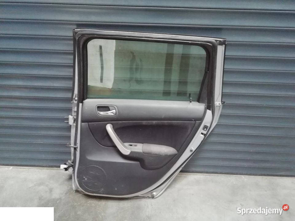 HONDA ACCORD VII 2005 KOMBI DRZWI PRAWY TYŁ części blacharskie Kozubszczyzna