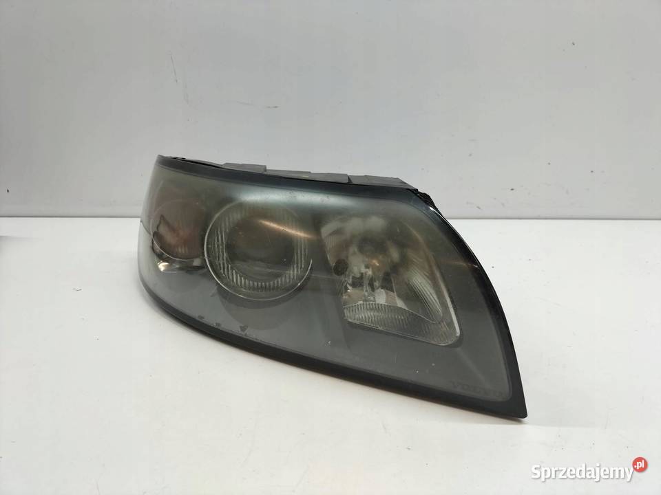 LAMPA PRZÓD PRAWA EU 30698886 Volvo V50 I