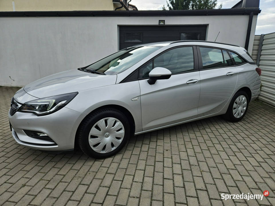 Opel Astra 16 CDTi 110 bezwypadek POLSKI SALON komputer pokładowy pomorskie Gdynia