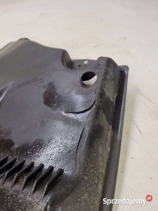 OSŁONA PŁYTA PODWOZIA LEWA AUDI A4 B8 8K0825201A Przystajń