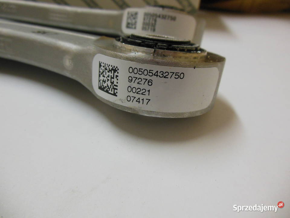 WAHACZ KOŁA TYŁ STELVIO GIULIA osobowe Kozy