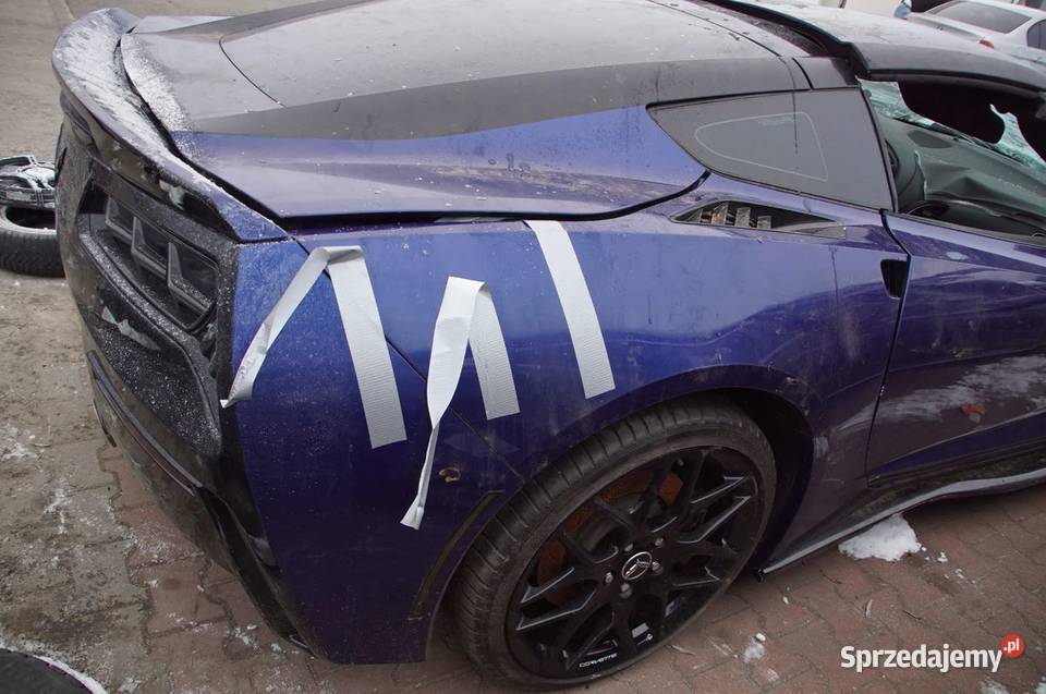 PAS TYLNY WANNA CHEVROLET CORVETTE C7 RAMA sprzedam