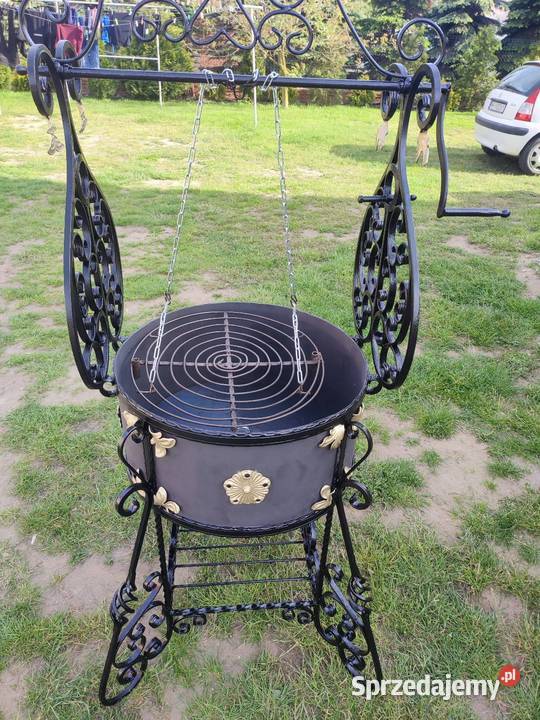 Duży kuty grill ogrodowy Dulcza Wielka