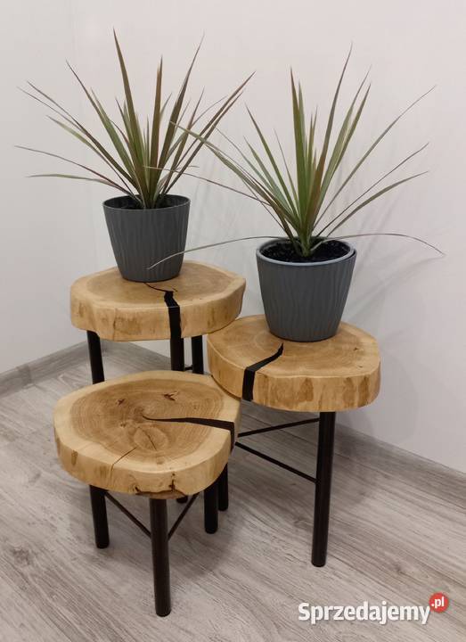 3 stolikipodstawki na kwiaty z naturalnego Starcza