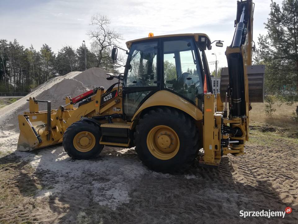 Usługi koparko ładowarką rozładunek tira Warszawa